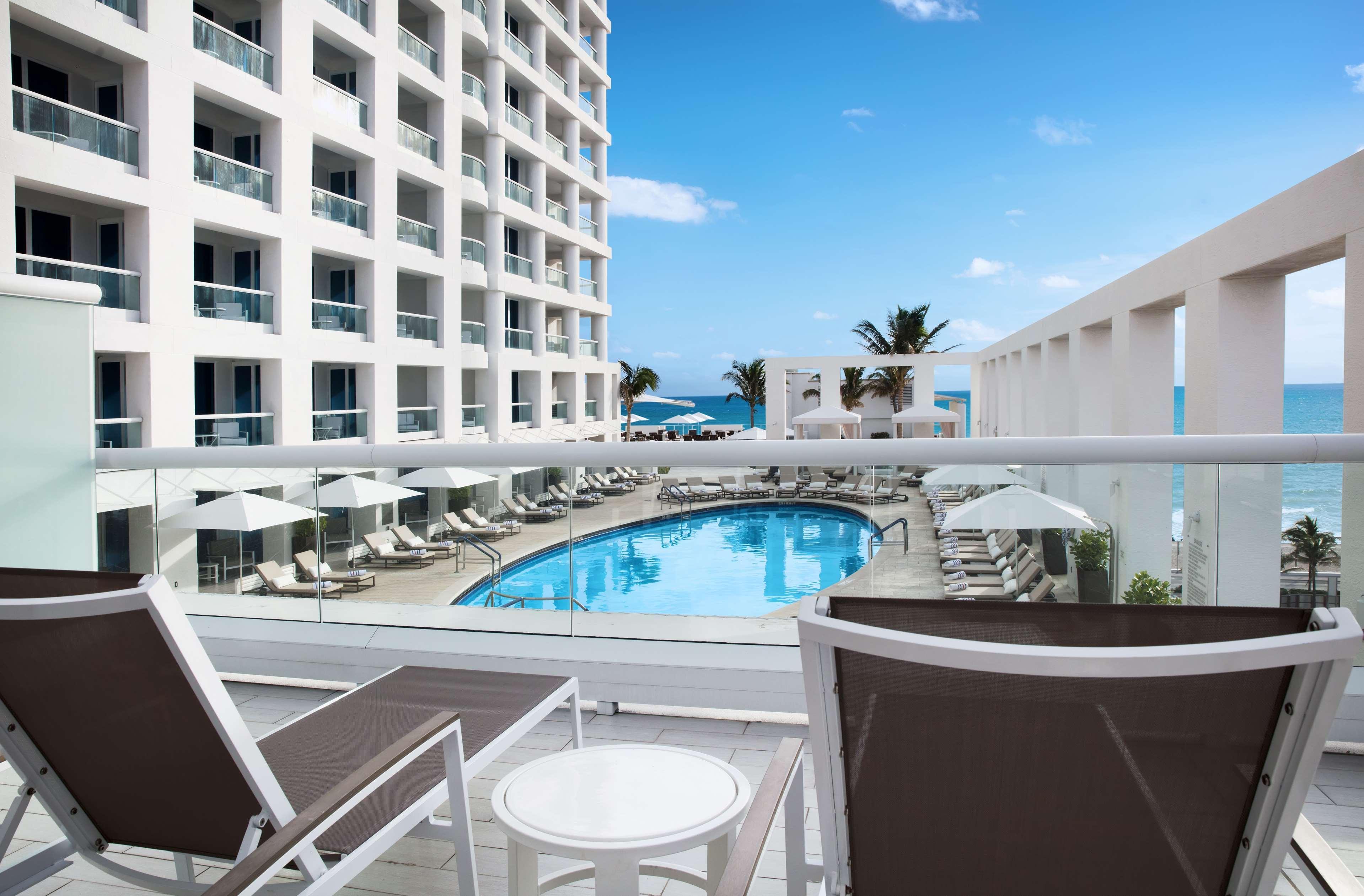 Отель Conrad Fort Lauderdale Beach Экстерьер фото