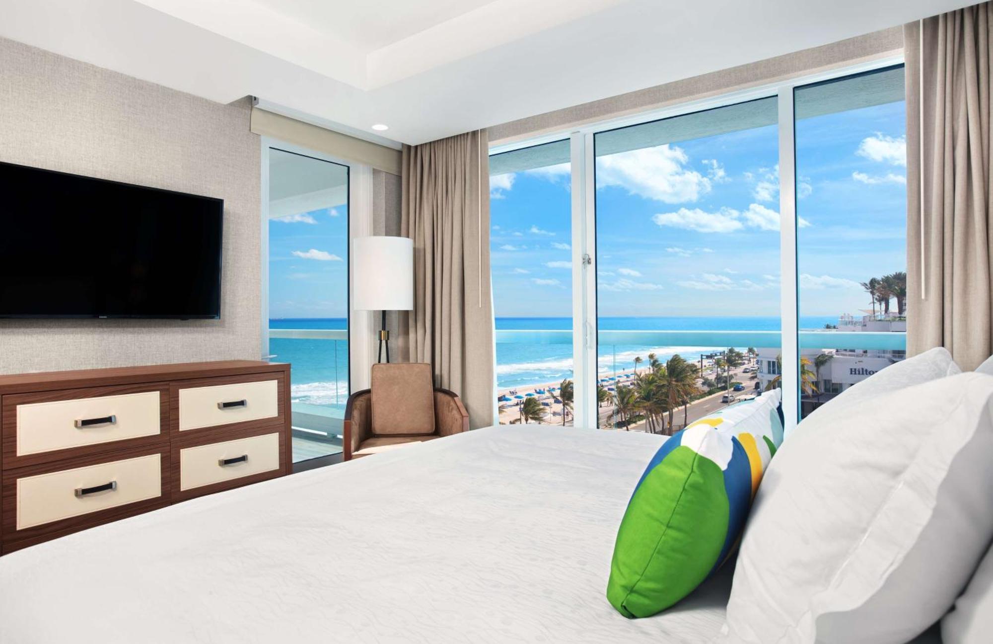 Отель Conrad Fort Lauderdale Beach Экстерьер фото